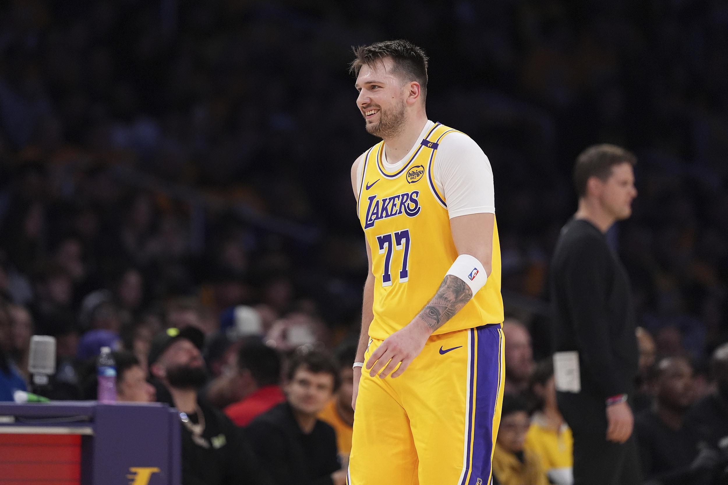 湖人助教:东契奇国家队比赛借鉴了湖人战术,从而让他变更强